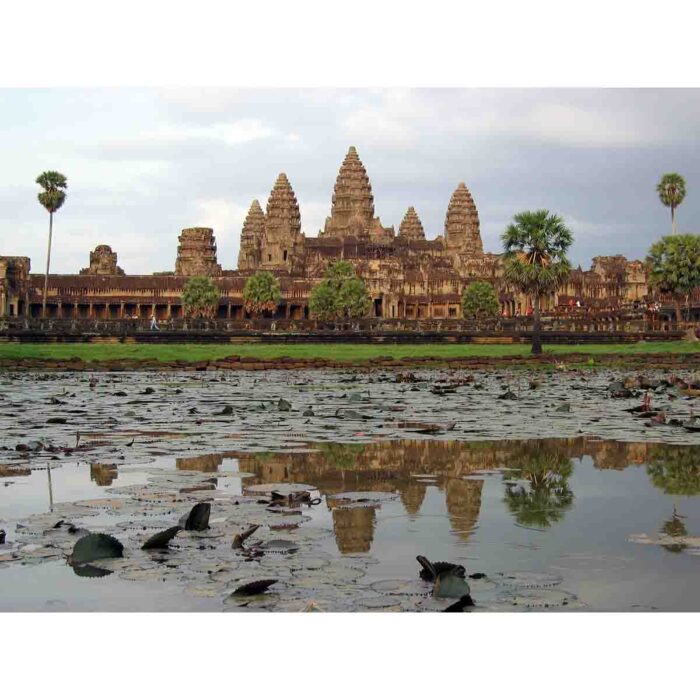 Angkor Temple Cambodia makes a perfect background for any fresh or salt water tank or aquarium as well as dry terrariums.