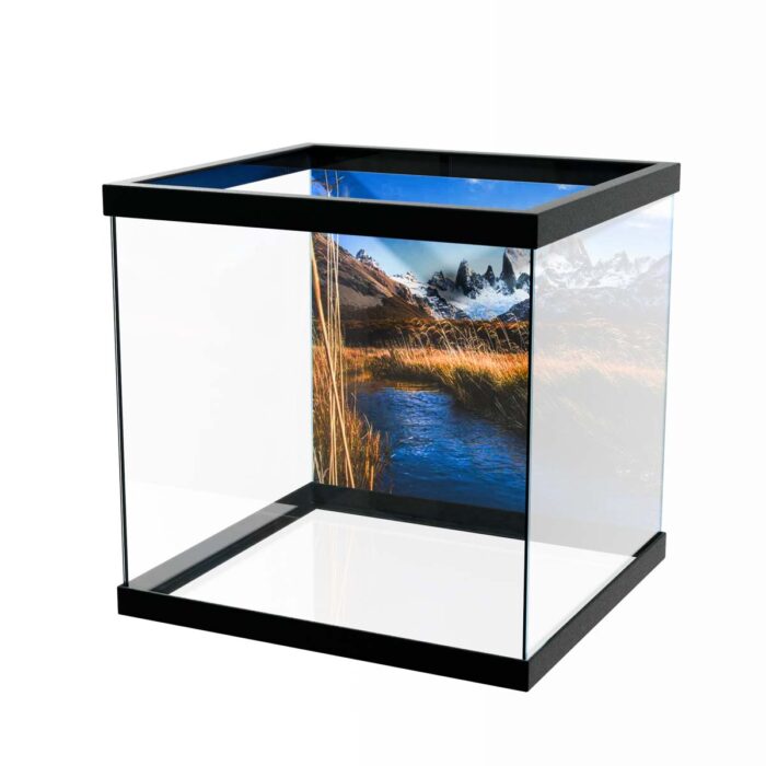 Grand Mountain Landscape makes a perfect background for any fresh or salt water tank or aquarium as well as dry terrariums.