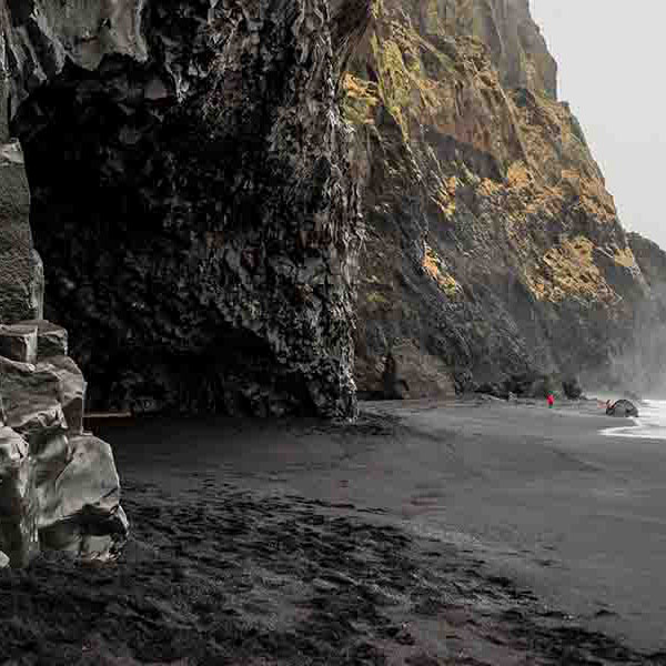 Black Sand Cave will make a perfect background for any fresh or salt water tank or aquarium as well as dry terrariums.