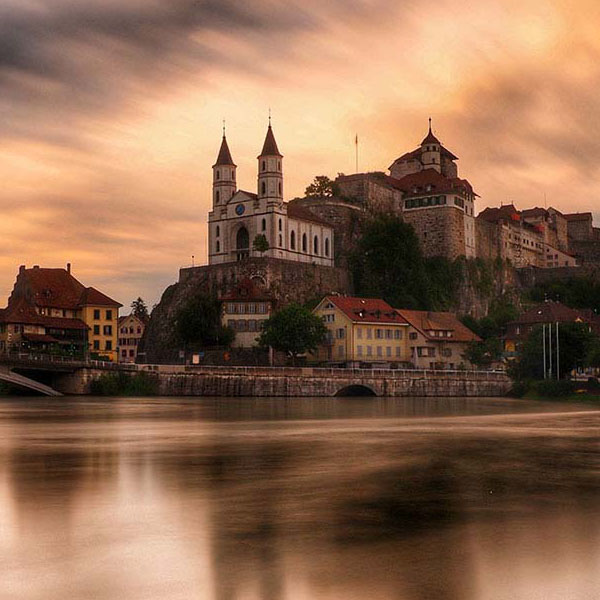 Castle Of Aarburg makes a perfect background for any fresh or salt water tank or aquarium as well as dry terrariums.