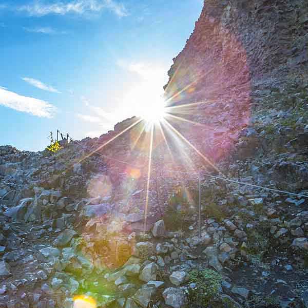 Exotic Sunset Mountain will make a perfect background for any fresh or salt water tank or aquarium as well as dry terrariums.