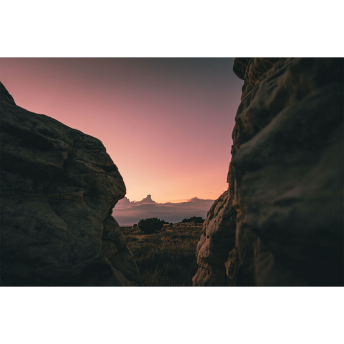 Mesmerizing Rock Formations will make a perfect background for any fresh or salt water tank or aquarium as well as dry terrariums.