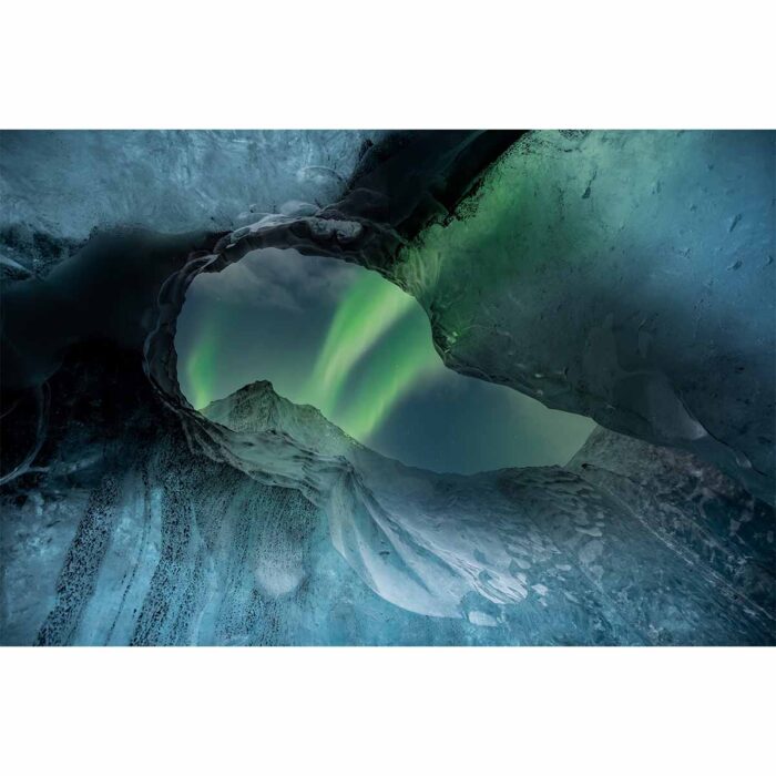 Northern Lights Aurora will make a perfect background for any fresh or salt water tank or aquarium as well as dry terrariums.