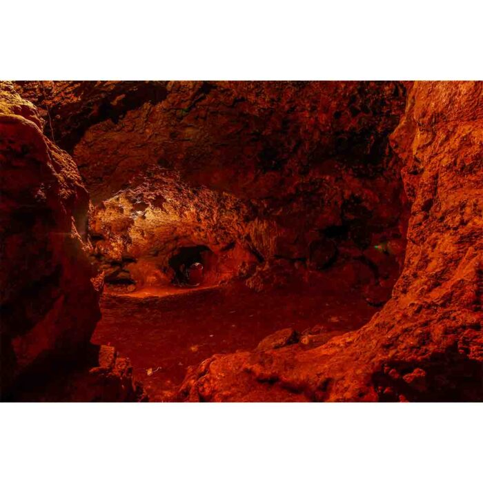 Paradise Lost Cave will make a perfect background for any fresh or salt water tank or aquarium as well as dry terrariums.