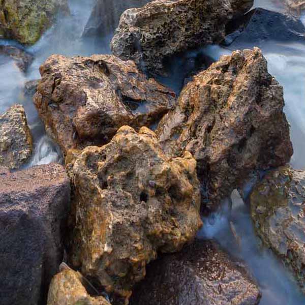 Relaxing Rock Background will make a perfect background for any fresh or salt water tank or aquarium as well as dry terrariums.