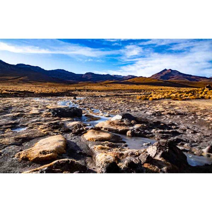 Small Stream Mountains will make a perfect background for any fresh or salt water tank or aquarium as well as dry terrariums.