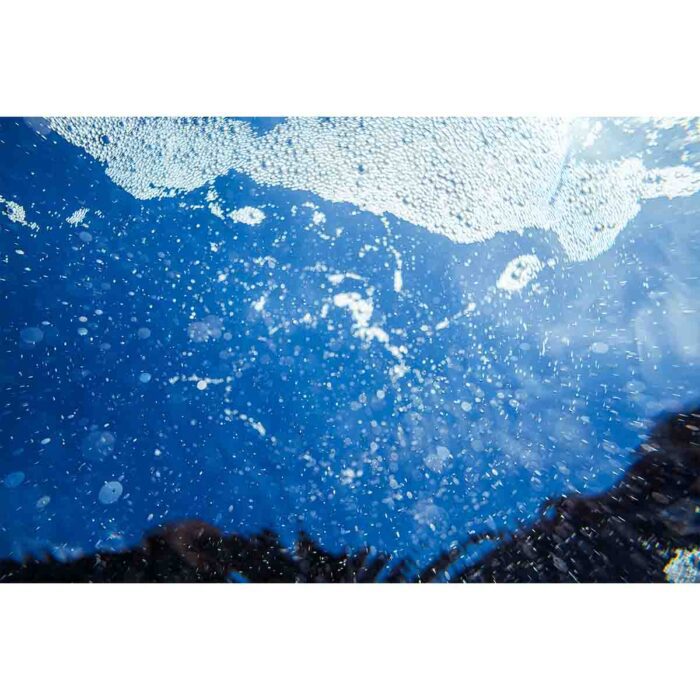 Abstract Ice Bubbles will make a perfect background for any fresh or salt water tank or aquarium as well as dry terrariums.