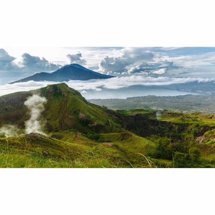 Active Indonesian Volcano V will make a perfect background for any fresh or salt water tank or aquarium as well as dry terrariums.