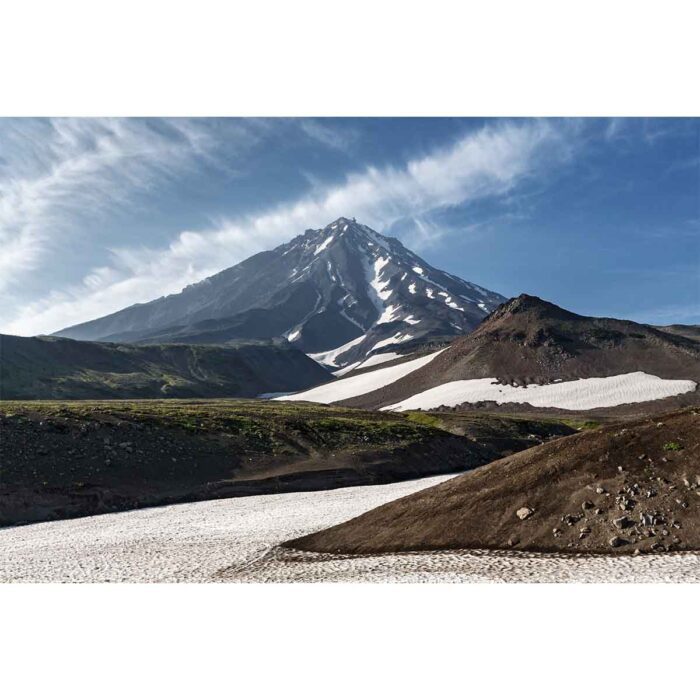 Active Koryaksky Volcano will make a perfect background for any fresh or salt water tank or aquarium as well as dry terrariums.