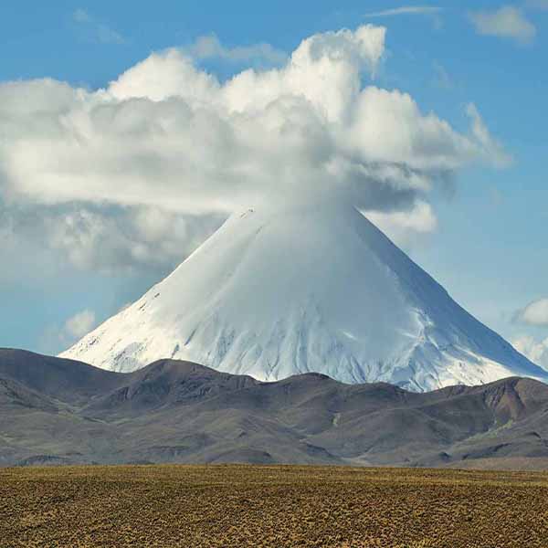 Arinacota Pomerape Volcano will make a perfect background for any fresh or salt water tank or aquarium as well as dry terrariums.