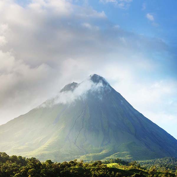 Beautiful Tropical Volcano III will make a perfect background for any fresh or salt water tank or aquarium as well as dry terrariums.