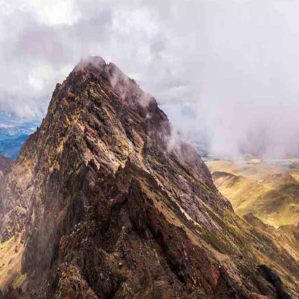 Cotopaxi National Park will make a perfect background for any fresh or salt water tank or aquarium as well as dry terrariums.