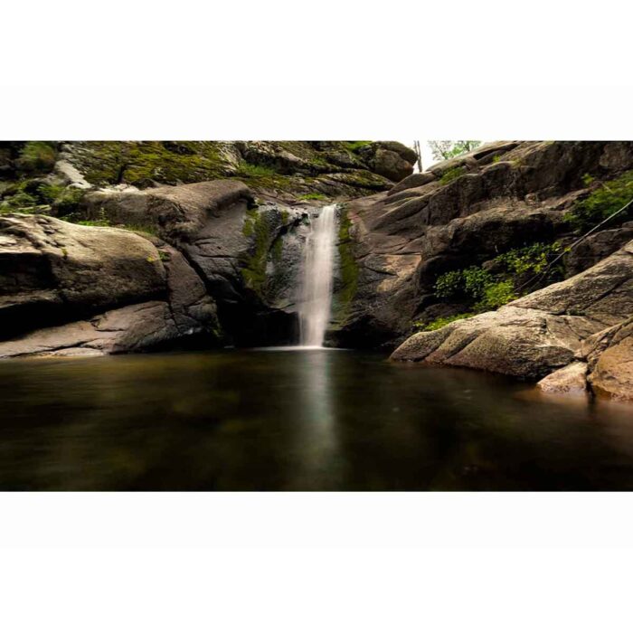 Dark Stone Waterfall will make a perfect background for any fresh or salt water tank or aquarium as well as dry terrariums.