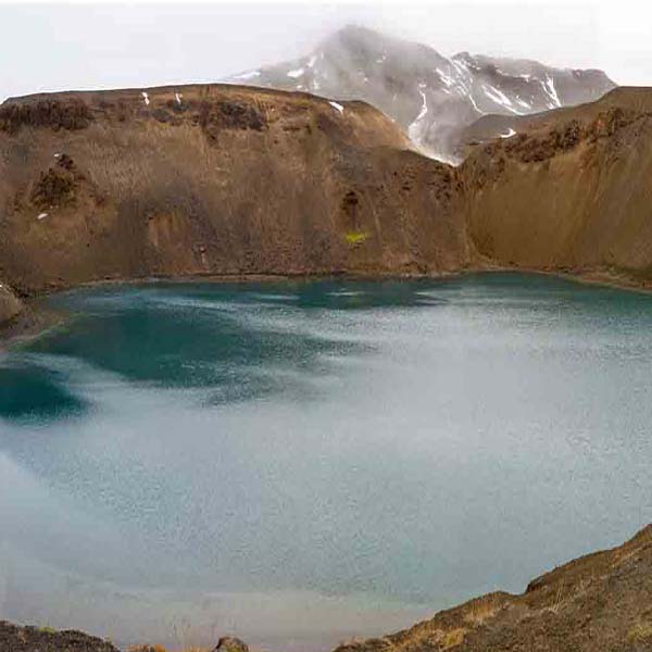 Dormant Lake Volcano will make a perfect background for any fresh or salt water tank or aquarium as well as dry terrariums.