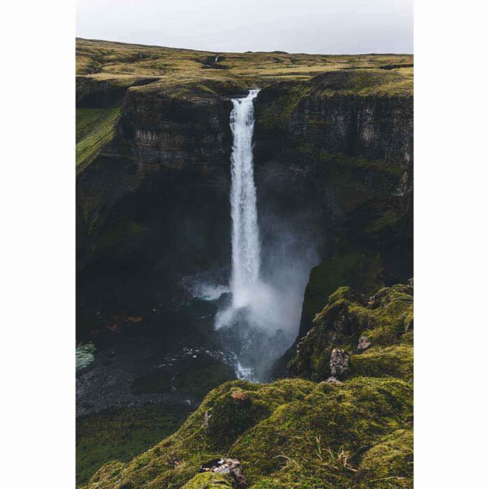 Dramatic Haifoss Waterfall will make a perfect background for any fresh or salt water tank or aquarium as well as dry terrariums.