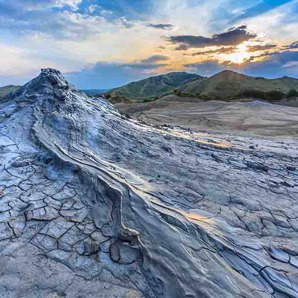 Dried Mud Volcano will make a perfect background for any fresh or salt water tank or aquarium as well as dry terrariums.