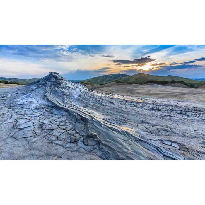 Dried Mud Volcano will make a perfect background for any fresh or salt water tank or aquarium as well as dry terrariums.