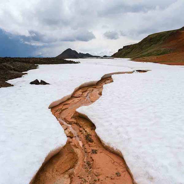 Geothermal Area Volcano II will make a perfect background for any fresh or salt water tank or aquarium as well as dry terrariums.