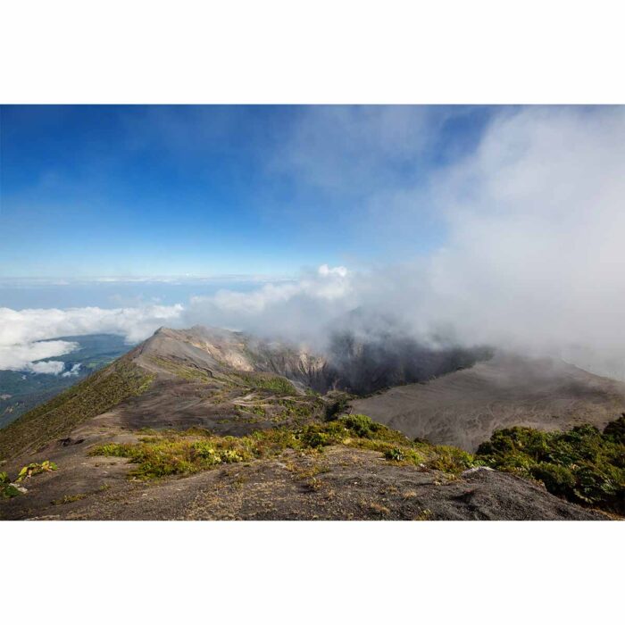 Hikers Dream Volcano III will make a perfect background for any fresh or salt water tank or aquarium as well as dry terrariums.