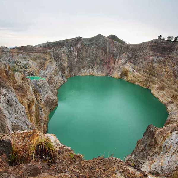 Kelimutu Volcano Crater will make a perfect background for any fresh or salt water tank or aquarium as well as dry terrariums.