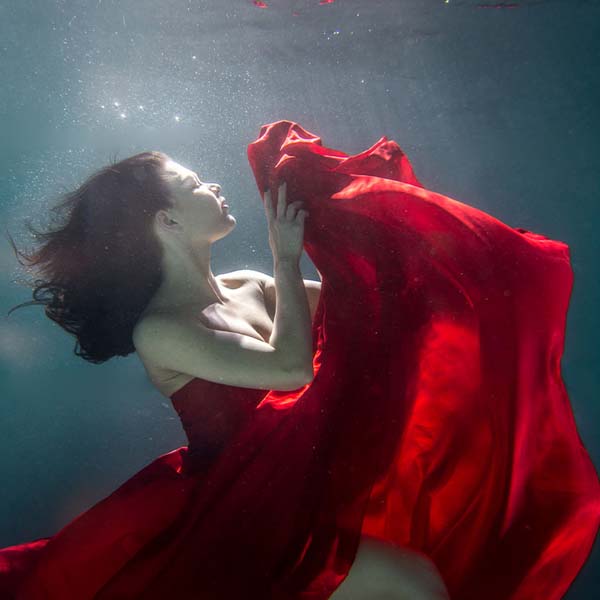 Red Dress Underwater II will make a perfect background for any fresh or salt water tank or aquarium as well as dry terrariums.