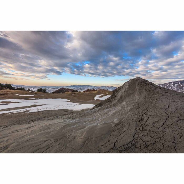 Romania Mud Volcano XI will make a perfect background for any fresh or salt water tank or aquarium as well as dry terrariums.