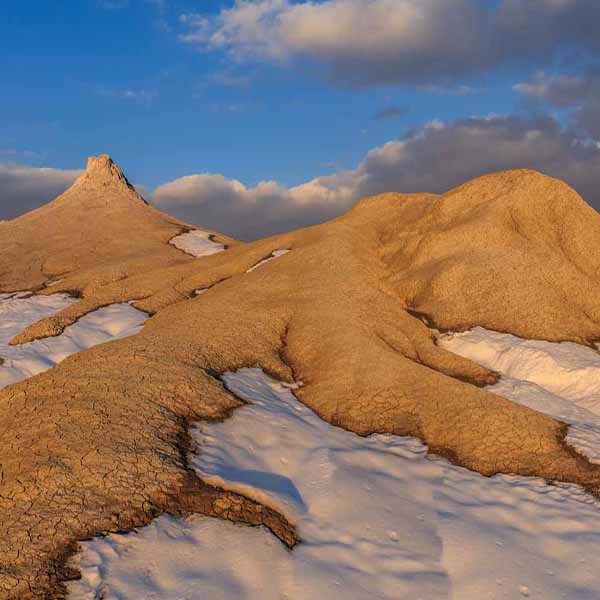 Romania Mud Volcano XIX will make a perfect background for any fresh or salt water tank or aquarium as well as dry terrariums.