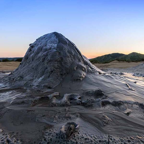 Romania Mud Volcano XXII will make a perfect background for any fresh or salt water tank or aquarium as well as dry terrariums.