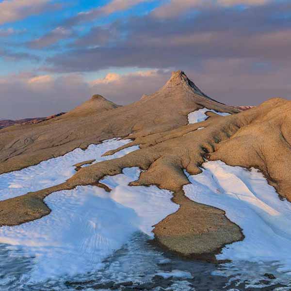 Romania Mud Volcano XXV will make a perfect background for any fresh or salt water tank or aquarium as well as dry terrariums.