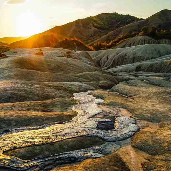 Romania Mud Volcano XXVI will make a perfect background for any fresh or salt water tank or aquarium as well as dry terrariums.