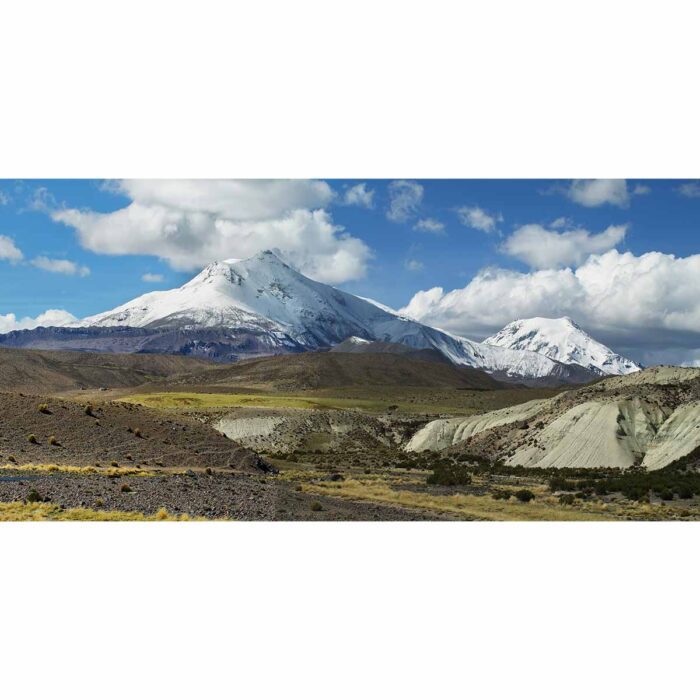 Smoky Gullatire Volcano will make a perfect background for any fresh or salt water tank or aquarium as well as dry terrariums.