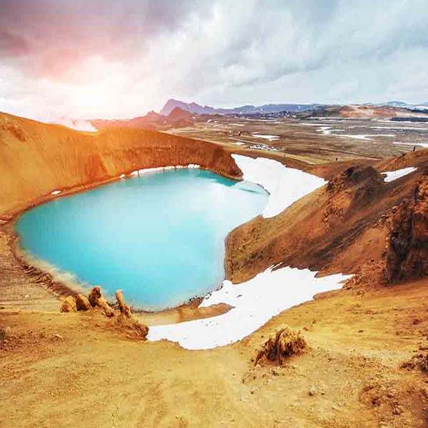 Turquoise Volcano Crater II will make a perfect background for any fresh or salt water tank or aquarium as well as dry terrariums.