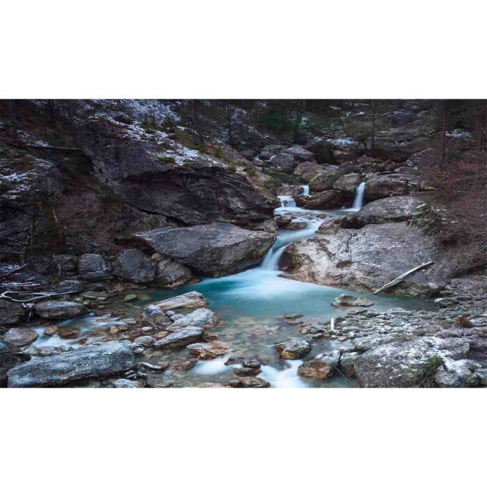 Rocky Stream Waterfall will make a perfect background for any fresh or salt water tank or aquarium as well as dry terrariums.